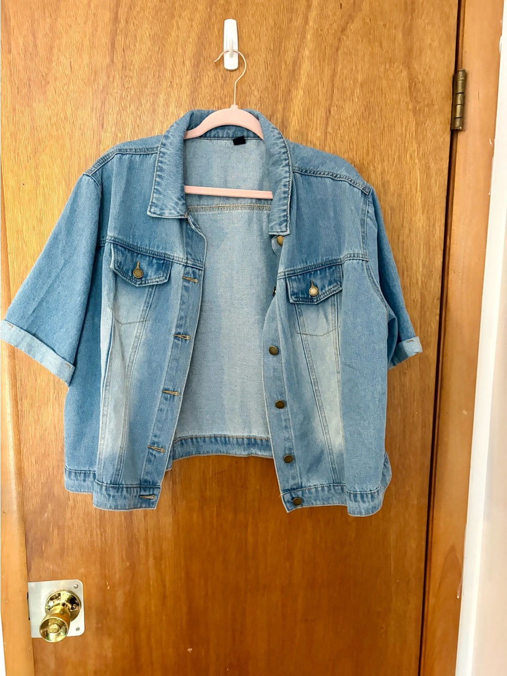 Short sleeve, cropped, light blue, denim jacket